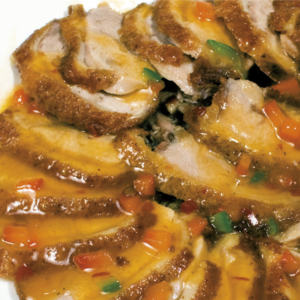 Pato con salsa de guindillas